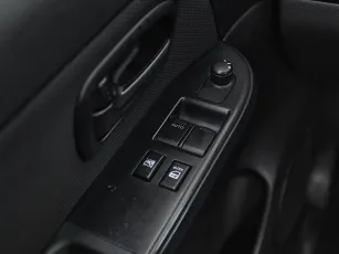 Suzuki  11
