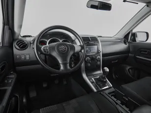 Suzuki  8