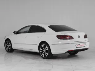 Volkswagen  4