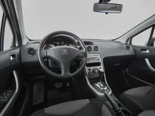 Peugeot  7