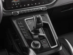 Geely  19