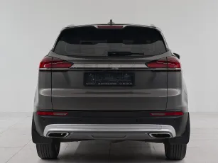 Geely  5
