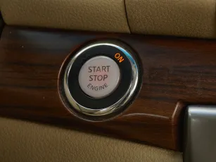 Nissan  13