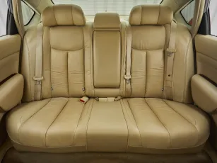 Nissan  20