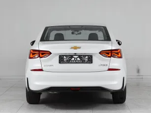 Chevrolet  5