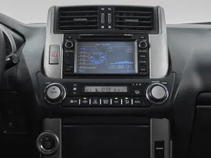Toyota  17