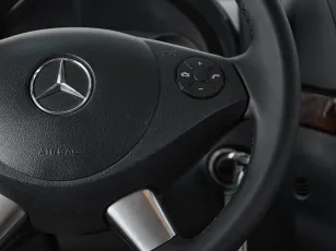 Mercedes-Benz  13
