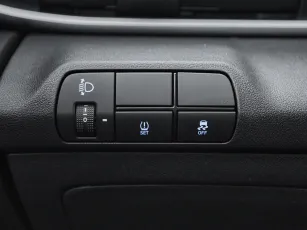 Hyundai  17
