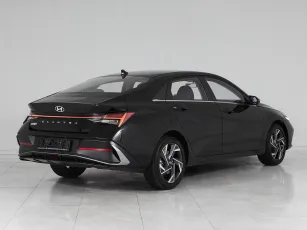 Hyundai  6