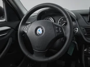 BMW  10