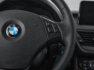 BMW  12