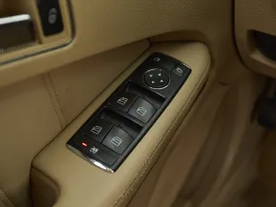 Mercedes-Benz  14