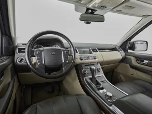 Land Rover  7