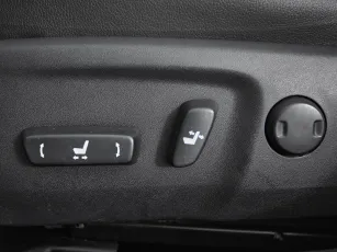 Toyota  15