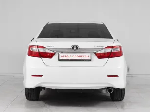 Toyota  5