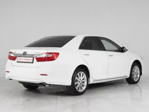 Toyota  6