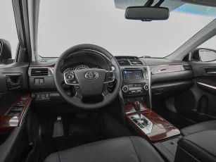 Toyota  7