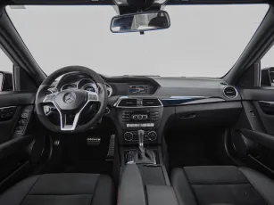 Mercedes-Benz  8