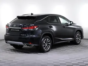 Lexus  4