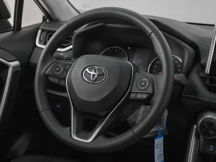 Toyota  10