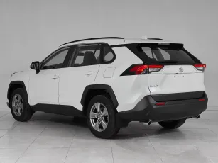 Toyota  4