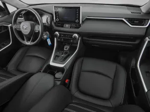 Toyota  9