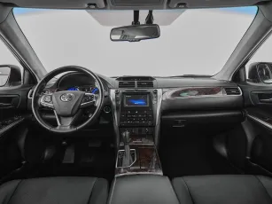 Toyota  8