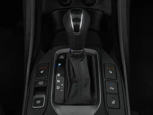 Hyundai  18