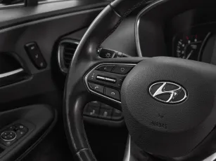 Hyundai  12