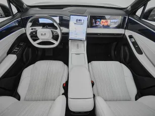 Geely  9
