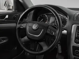 Skoda  10