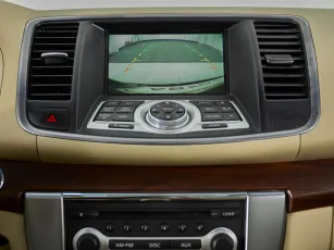 Nissan  15