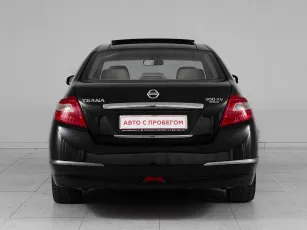 Nissan  5