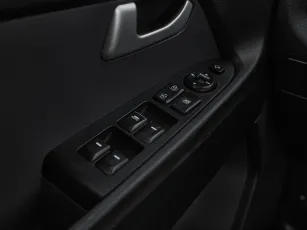 Kia  13