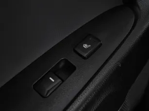Kia  18