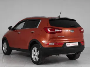 Kia  4