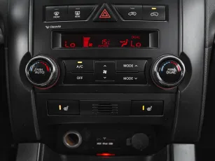 Kia  16