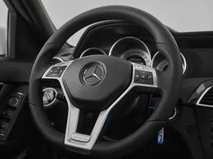 Mercedes-Benz  11