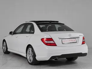 Mercedes-Benz  4