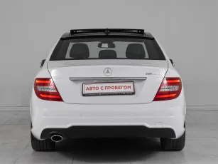Mercedes-Benz  5