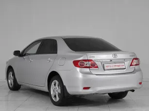 Toyota  4