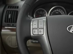 Hyundai  11