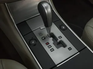 Hyundai  17