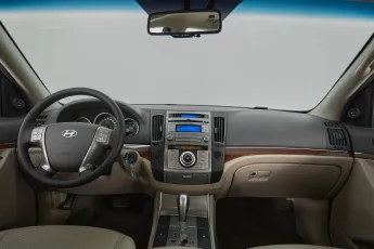Hyundai  8