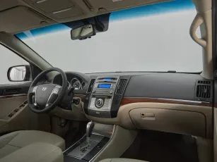 Hyundai  9