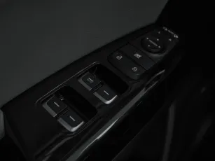 Kia  17