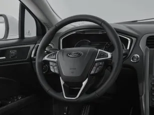 Ford  10