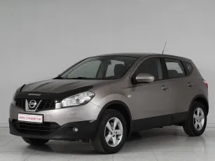 Nissan  1