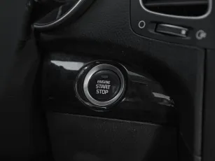 Kia  15