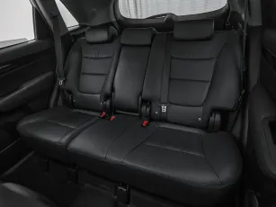 Kia  23